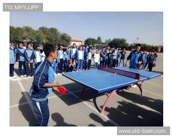 足球矮脚虎的传奇之路如何在绿茵场上创造辉煌与梦想